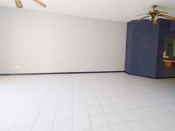 Apartamento à Venda, no Condomínio Ilhas Canárias, Praia da Tabatinga, 2 quartos, com 110 m²
