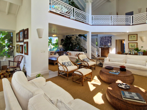 Casa de Luxo para Temporada – Costa Verde Tabatinga