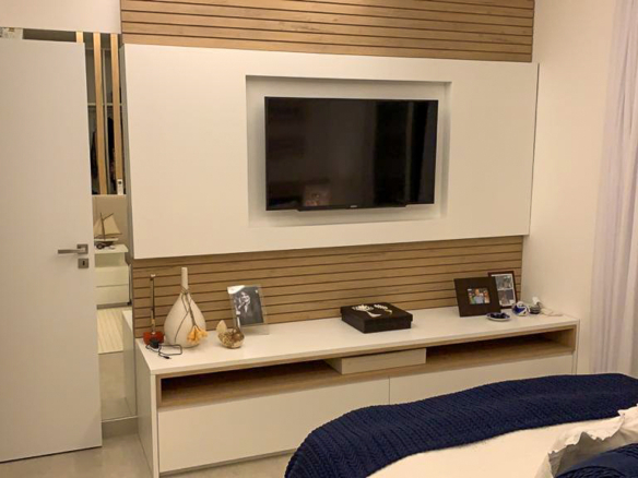 Refúgio Exclusivo Pé na Areia em Juquehy | Design Minimalista e Vista Eterna