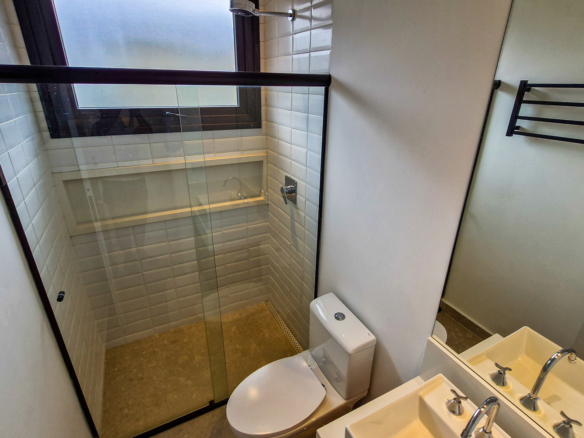 Espetacular Casa em condomínio fechado Pé na Areia em Cambury – 5 Suítes, Projeto Sofisticado e Acabamentos de Alto Luxo