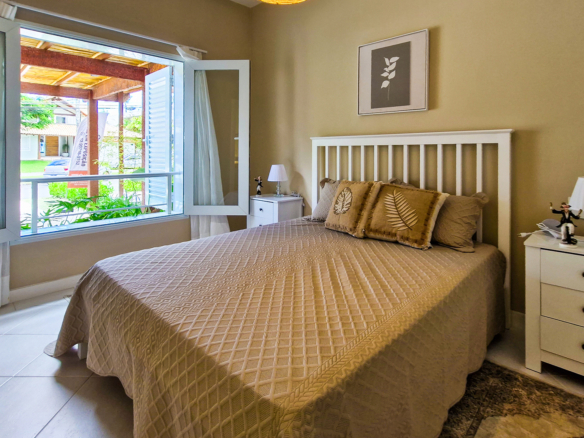 Casa de Luxo a venda no Condomínio Costa Verde Tabatinga