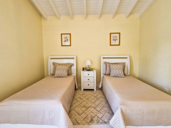Casa de Luxo a venda no Condomínio Costa Verde Tabatinga