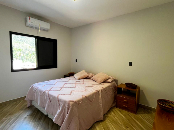 Refúgio Contemporâneo no Recanto da Lagoinha | Ubatuba – SP
