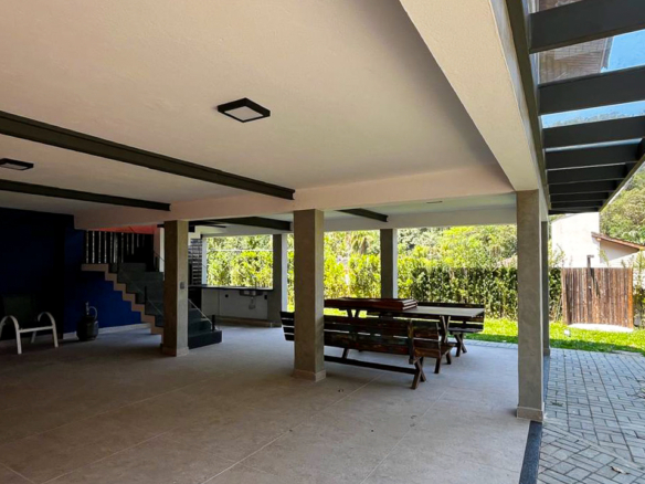 Refúgio Contemporâneo no Recanto da Lagoinha | Ubatuba – SP