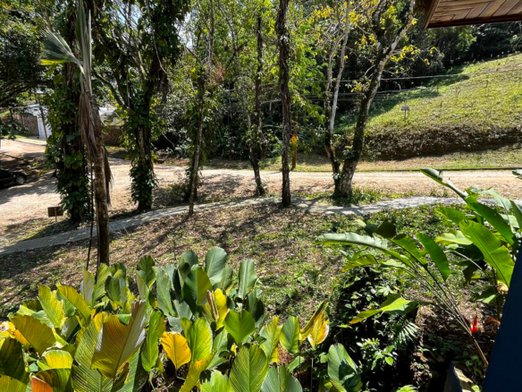 Refúgio Contemporâneo no Recanto da Lagoinha | Ubatuba – SP