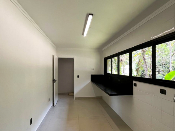 Refúgio Contemporâneo no Recanto da Lagoinha | Ubatuba – SP