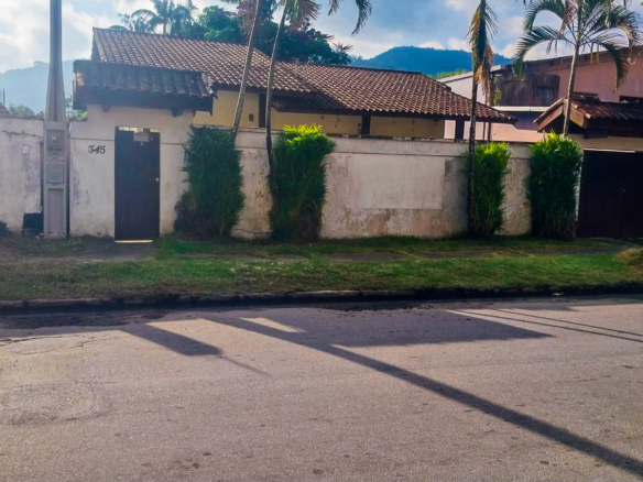 Casa térre a venda com 600 metros quadrados de lote na Praia da Tabatinga