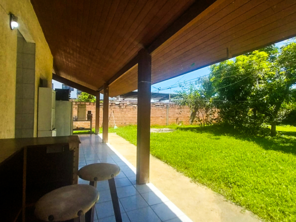 Casa térre a venda com 600 metros quadrados de lote na Praia da Tabatinga