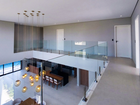 Casa nova com 6 suítes no Costa Nova Residence