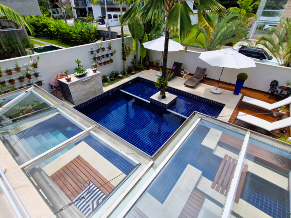 Casa de Luxo com Jacuzzi na Sala – Costa Nova Residence