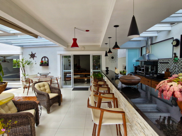 Casa de Luxo com Jacuzzi na Sala – Costa Nova Residence