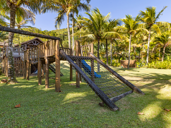 Casa exclusiva frente ao mar na Praia da Baleia