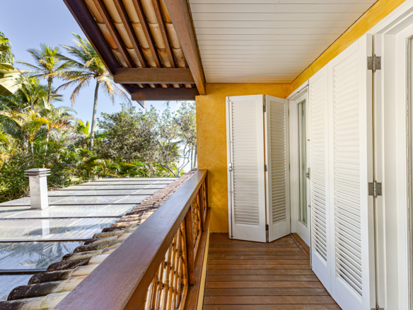 Casa exclusiva frente ao mar na Praia da Baleia
