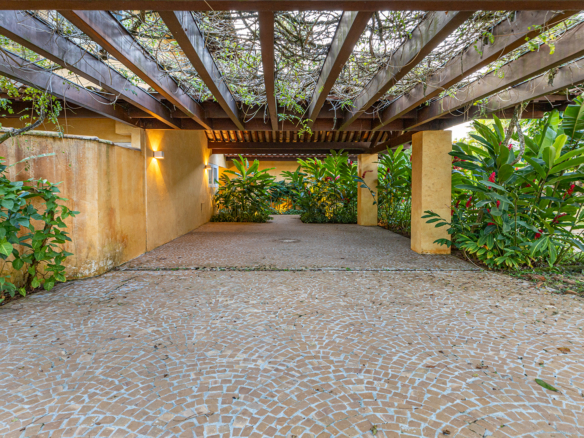 Casa exclusiva frente ao mar na Praia da Baleia