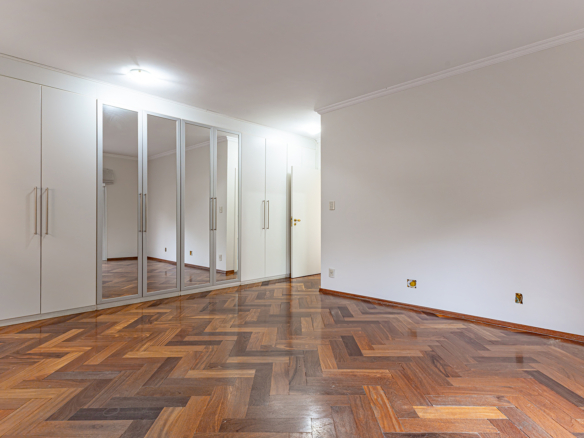 Casa ampla em condomínio exclusivo no Morumbi