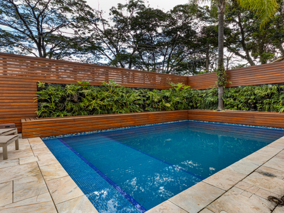Elegante Residência em Condomínio Exclusivo no Morumbi
