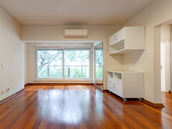 Elegante Residência em Condomínio Exclusivo no Morumbi