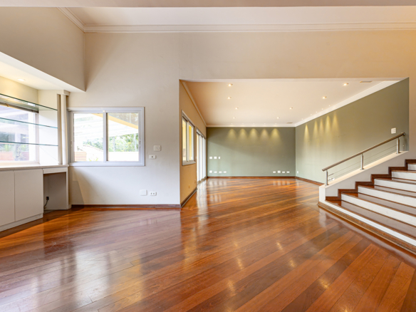 Elegante Residência em Condomínio Exclusivo no Morumbi