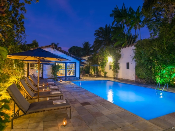 Residência Histórica de Alto Padrão em Paraty — Charme, Exclusividade e Estilo de Vida Único