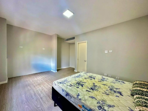 Apartamento a venda | 4 quartos (2 suítes) | 2 vagas | Pitangueiras | Guarujá