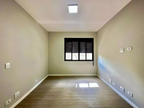 Apartamento a venda | 4 quartos (2 suítes) | 2 vagas | Pitangueiras | Guarujá