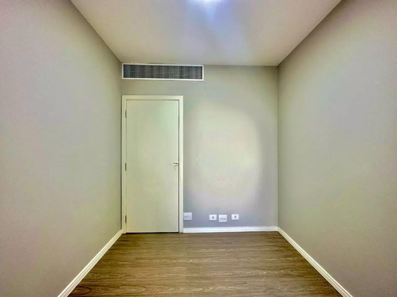 Apartamento a venda | 4 quartos (2 suítes) | 2 vagas | Pitangueiras | Guarujá