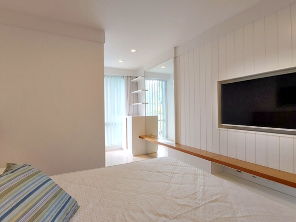 Apartamento duplex a venda com varanda | Vista Mar | Condomínio As Gaivotas