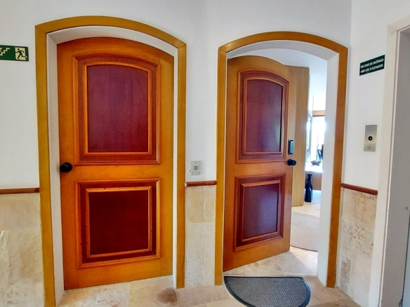 Apartamento duplex a venda com varanda | Vista Mar | Condomínio As Gaivotas