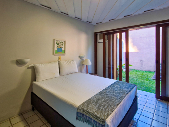 Casa a venda com 5 dormitórios em condomínio na Praia Dura | Ubatuba