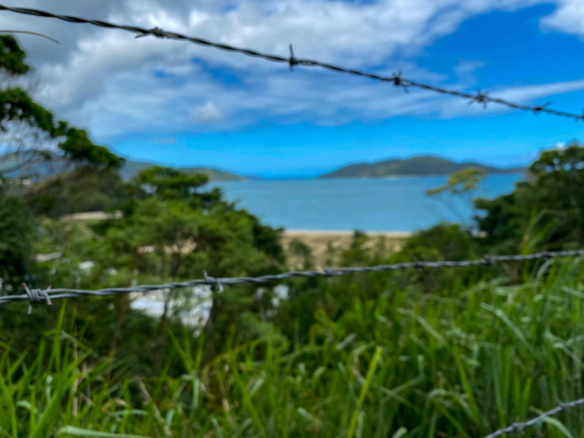 Terreno para Venda em Condomínio Roteiro do Sol – Caraguatatuba.