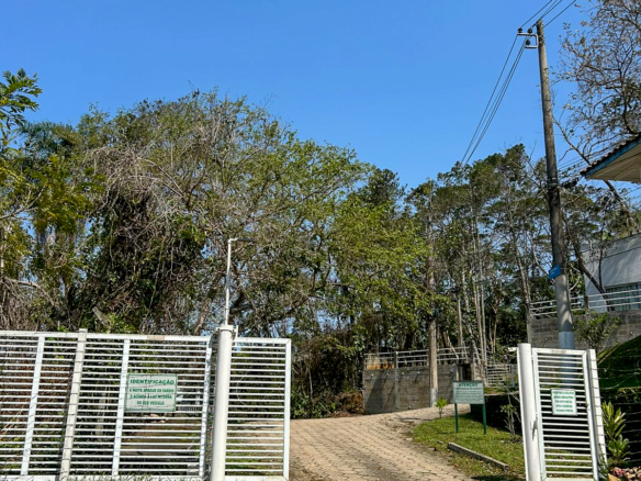 Terreno para Venda em Condomínio Roteiro do Sol – Caraguatatuba.