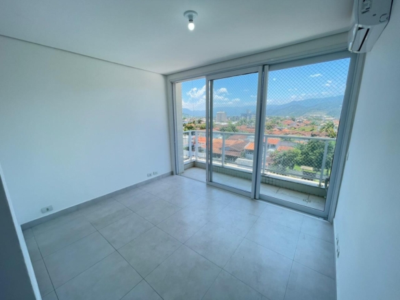 Apartamento para Venda com 3 quartos, em POIARES com 130m²