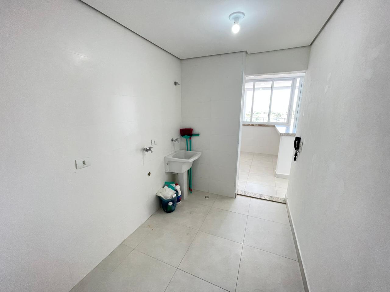 Apartamento para Venda com 3 quartos, em POIARES com 130m²