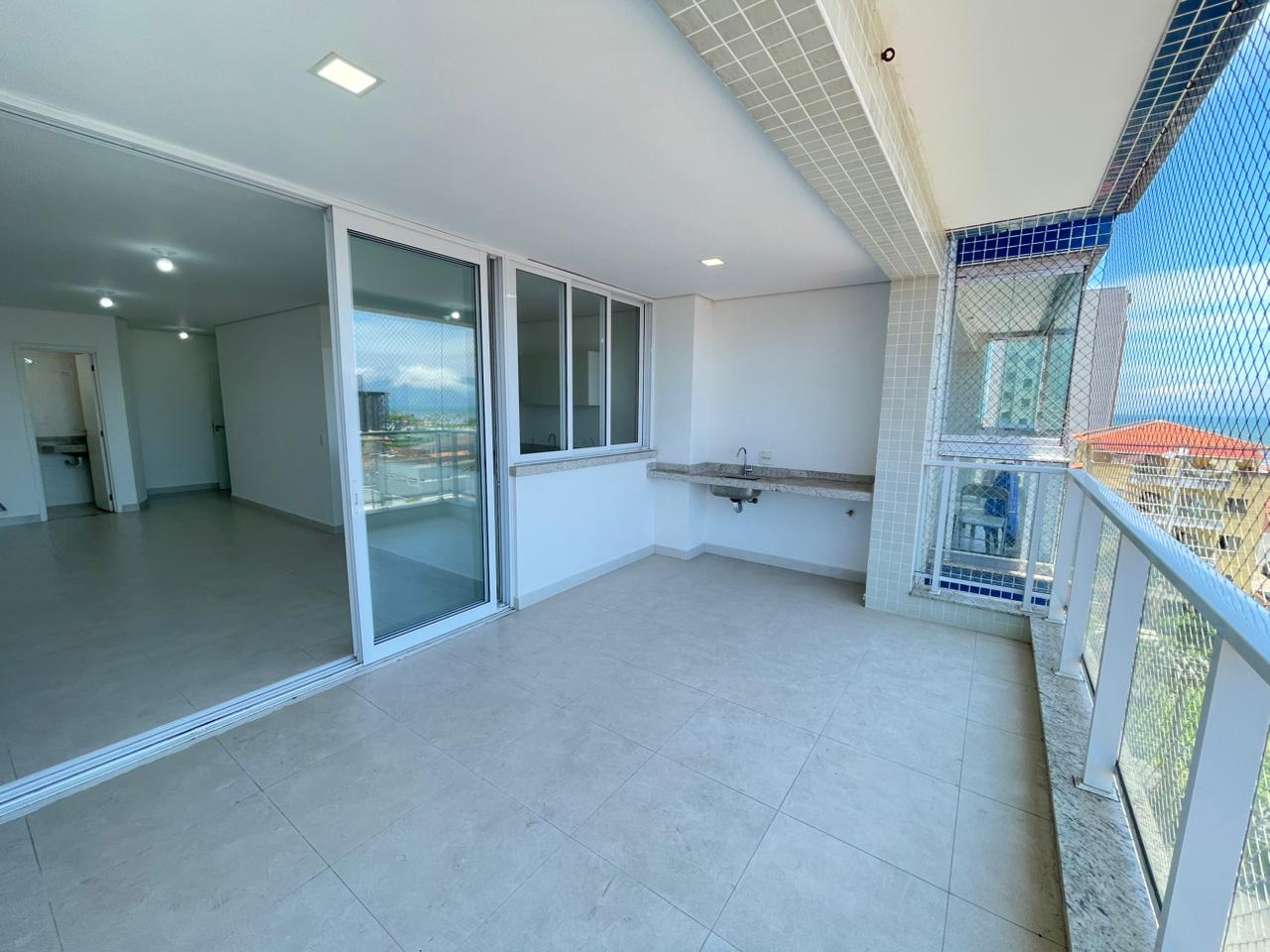 Apartamento para Venda com 3 quartos, em POIARES com 130m²
