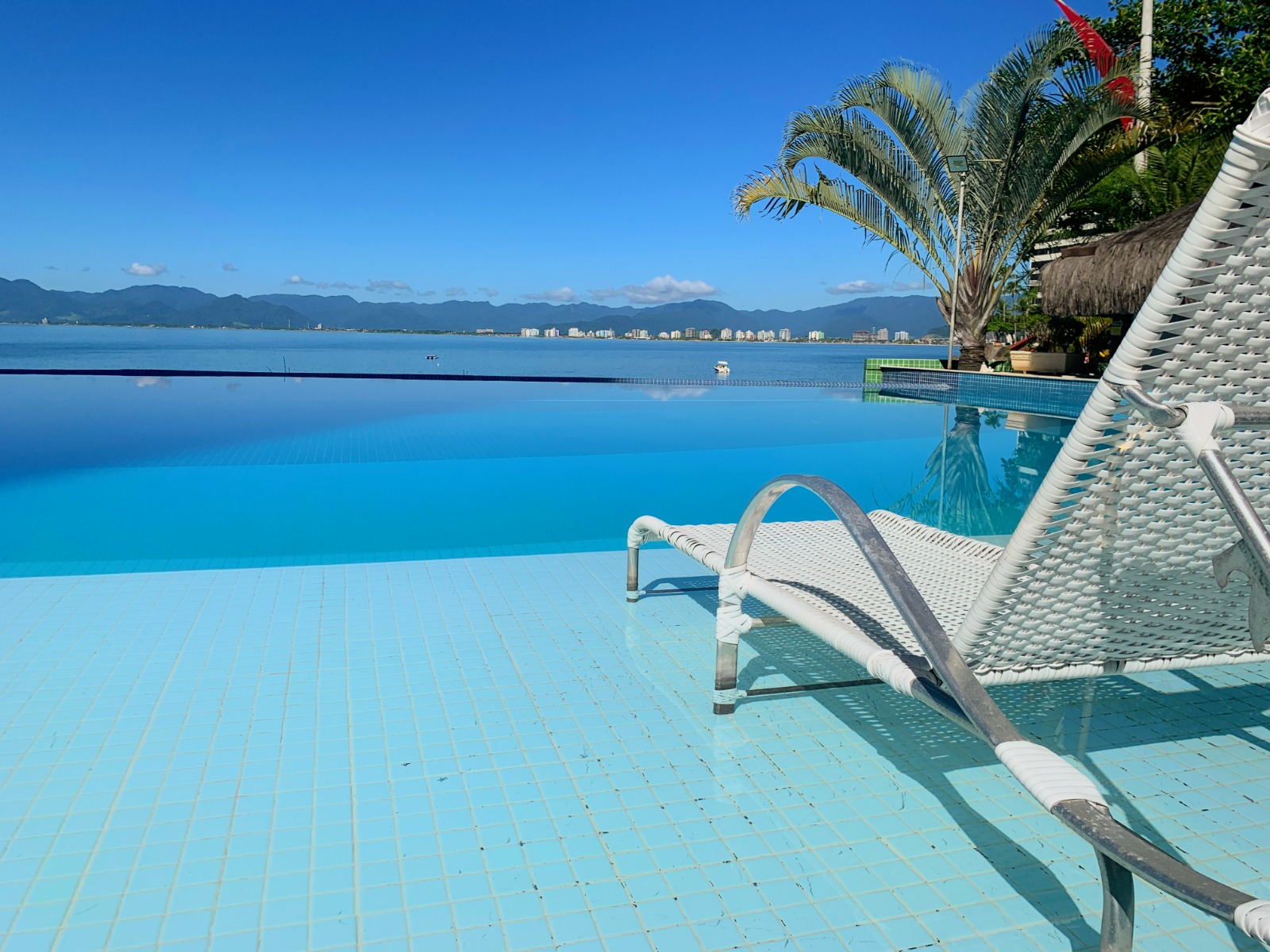 Apartamento para Venda com 2 quartos, na PRAINHA com 77 m²