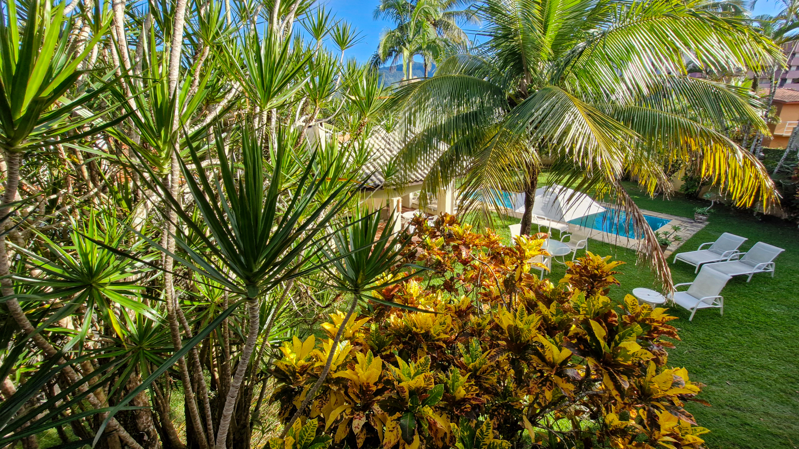 Frente mar a venda exclusiva na Praia do Capricórnio – Um Refúgio de Luxo em Caraguatatuba