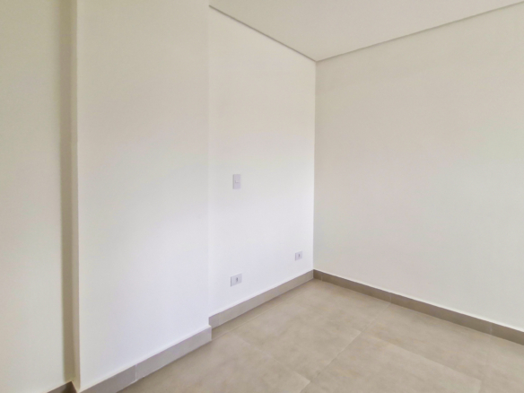 Apartamento Frente Mar à Venda na Praia de Massaguaçu – Caraguatatuba/SP