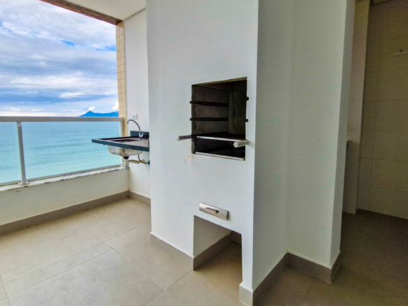Apartamento Frente Mar à Venda na Praia de Massaguaçu – Caraguatatuba/SP