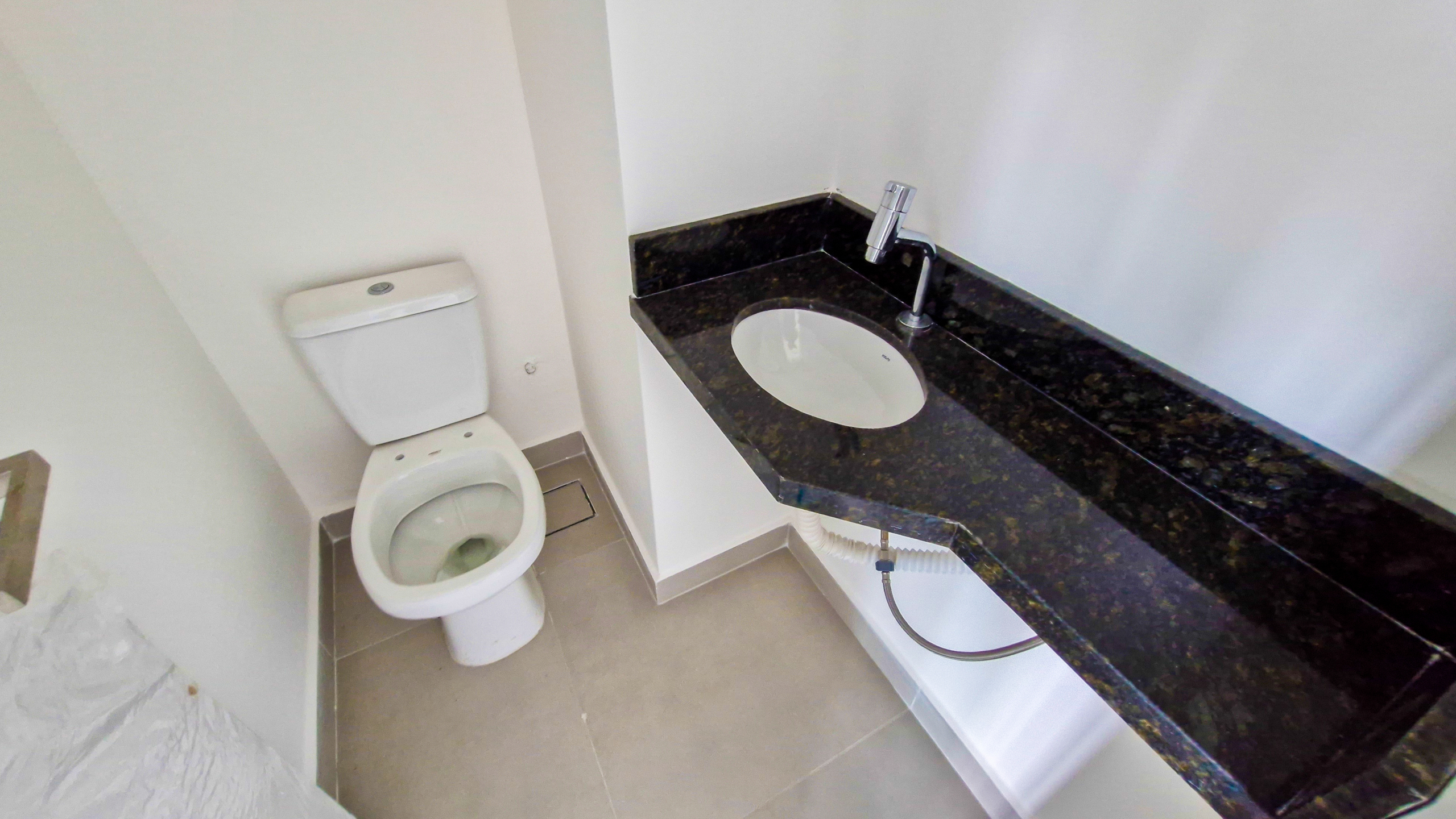 Apartamento Frente Mar à Venda na Praia de Massaguaçu – Caraguatatuba/SP