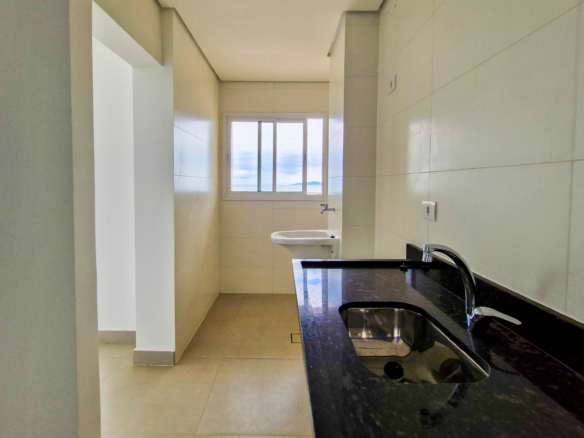 Apartamento Frente Mar à Venda na Praia de Massaguaçu – Caraguatatuba/SP