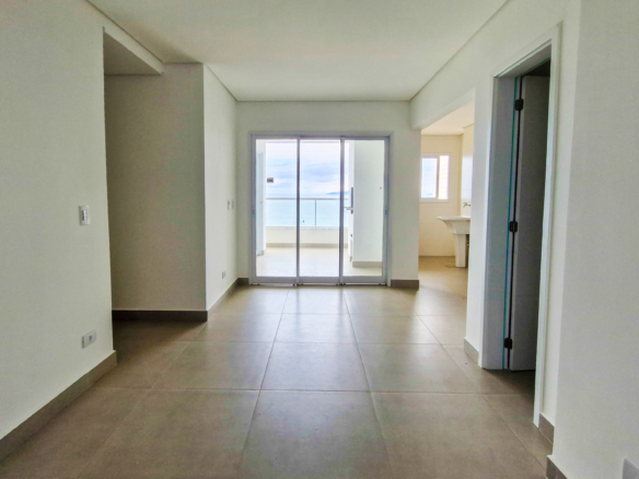 Apartamento Frente Mar à Venda na Praia de Massaguaçu – Caraguatatuba/SP
