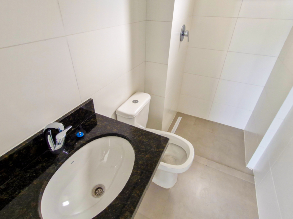 Apartamento Frente Mar à Venda na Praia de Massaguaçu – Caraguatatuba/SP