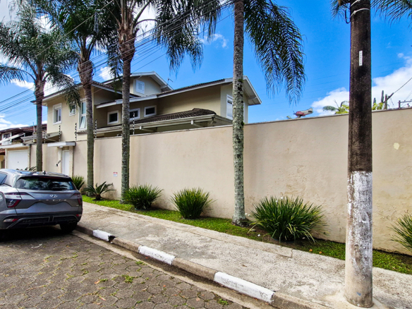 Casa alto padrão a venda | 5 suítes | Jardim Primavera