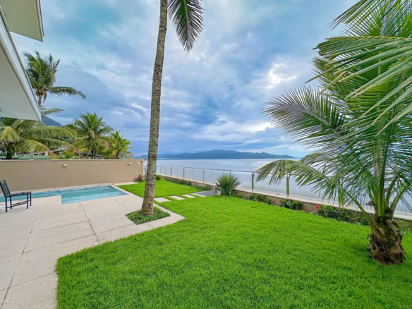 Casa de Condomínio Alto Padrão a venda | Praia do Sapê | Ubatuba