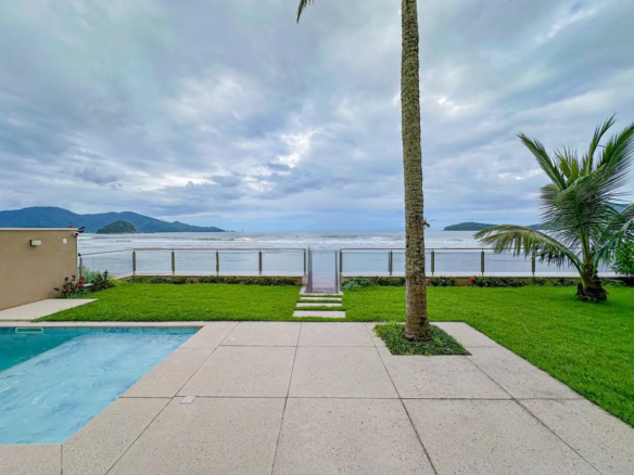 Casa de Condomínio Alto Padrão a venda | Praia do Sapê | Ubatuba