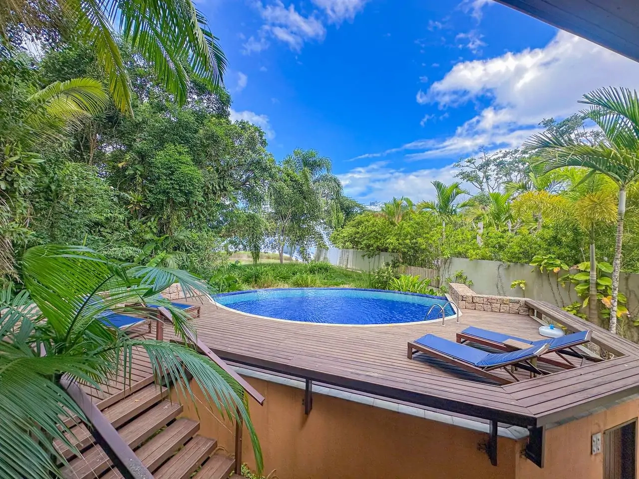 Casa Pé na Areia a venda | Praia Dura | Ubatuba – SP