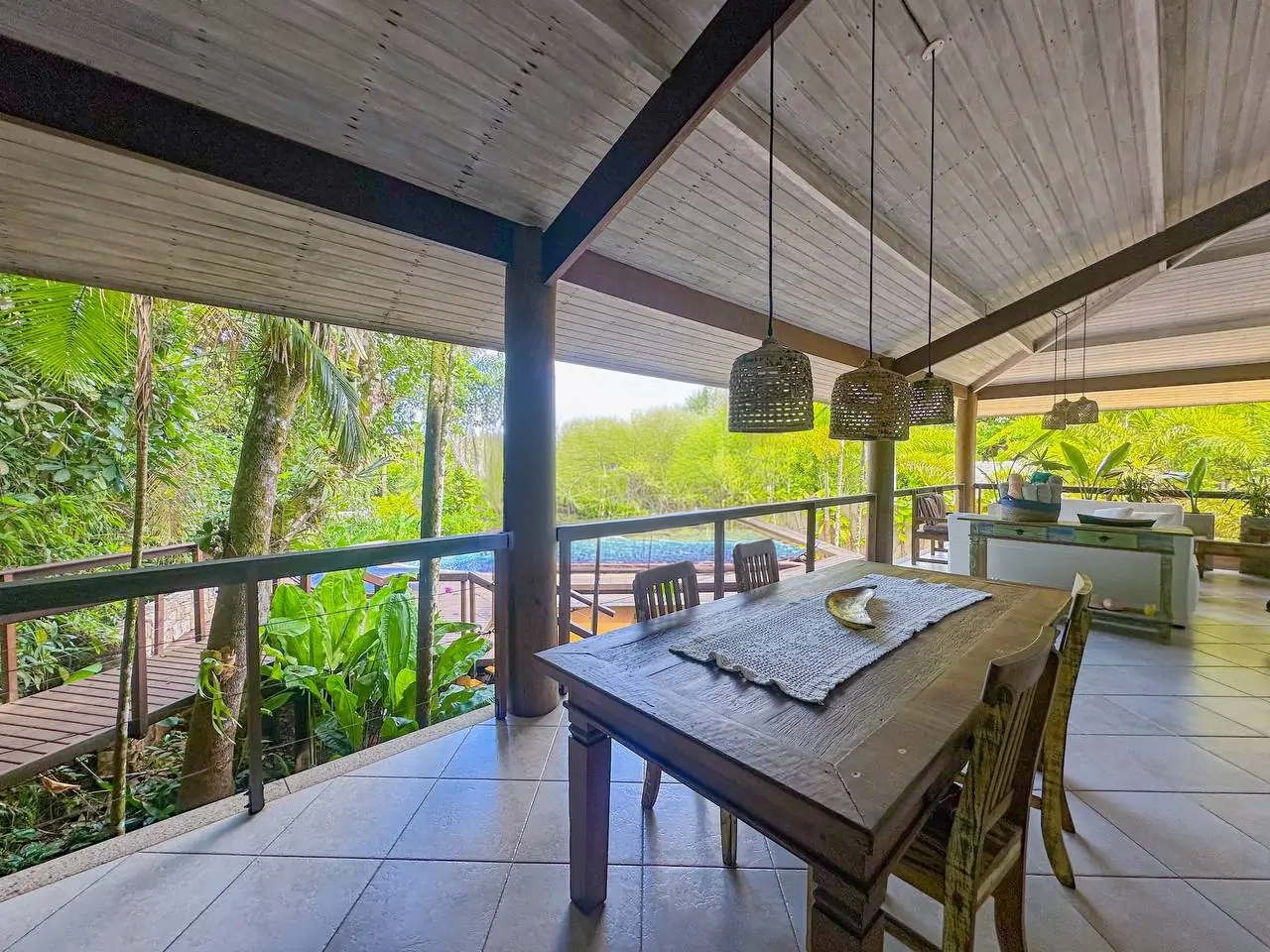 Casa Pé na Areia a venda | Praia Dura | Ubatuba – SP