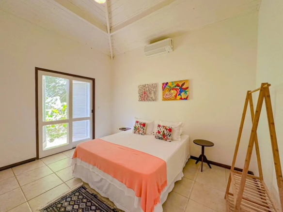 Casa Pé na Areia a venda | Praia Dura | Ubatuba – SP