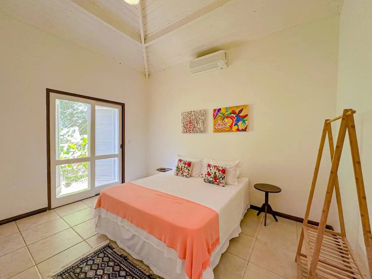 Casa Pé na Areia a venda | Praia Dura | Ubatuba – SP
