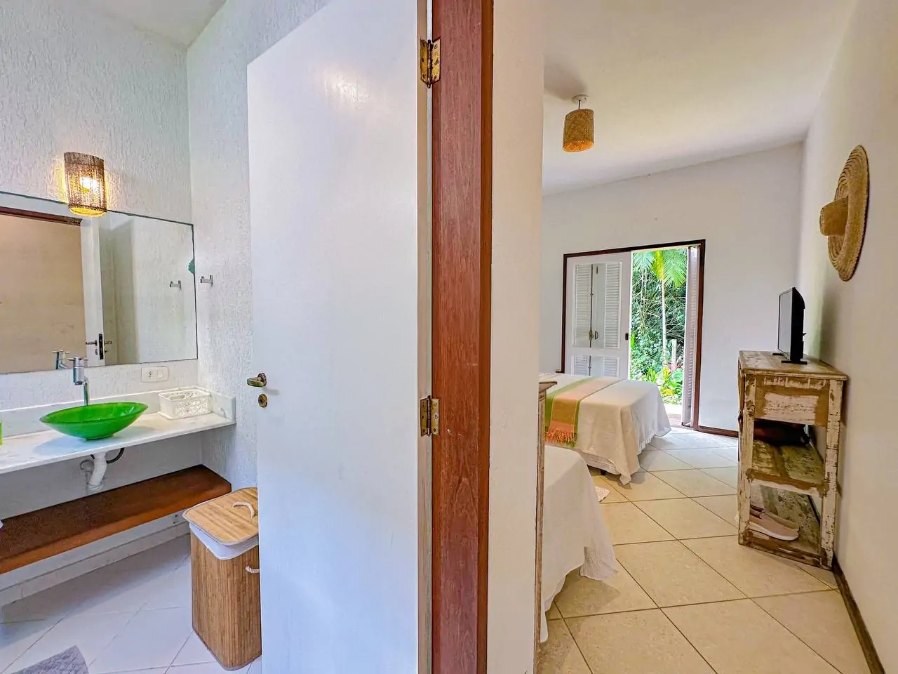 Casa Pé na Areia a venda | Praia Dura | Ubatuba – SP